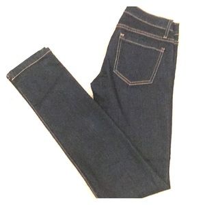 NWOT Dark jeans